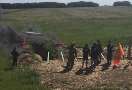 Над полигоном сверкнула «Зарница»